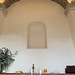 La Ermita - Unico Monumento De 2*