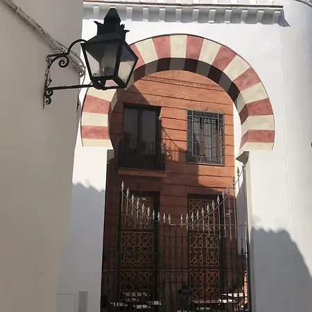 La Ermita - Unico Monumento De 2*