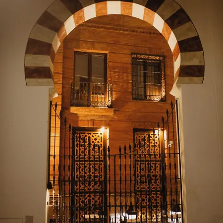 La Ermita - único Monumento De 2* Córdoba