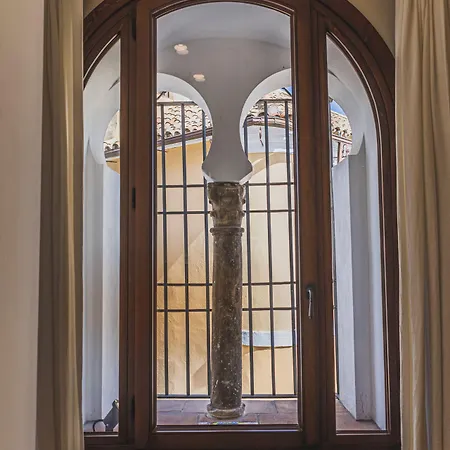 Hotel La Ermita - único Monumento De 2*