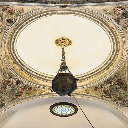 La Ermita - único Monumento De Hotel Córdoba
