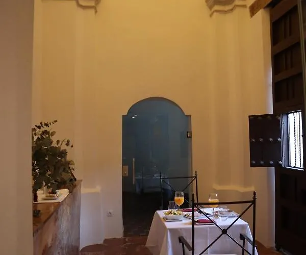 La Ermita - Unico Monumento De 2* Córdoba