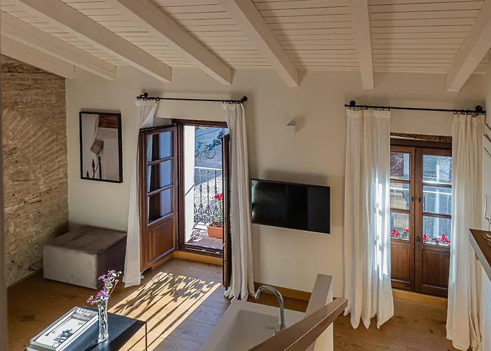 La Ermita - Unico Monumento De