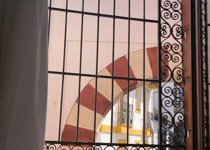 Hotell La Ermita - Unico Monumento De 2*