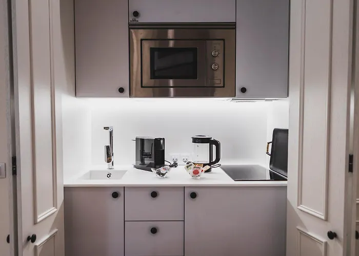 La Ermita - Unico Monumento De 2*