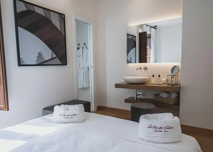 Отель La Ermita - Unico Monumento De