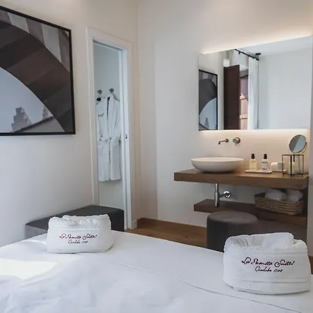 Готель La Ermita - Unico Monumento De